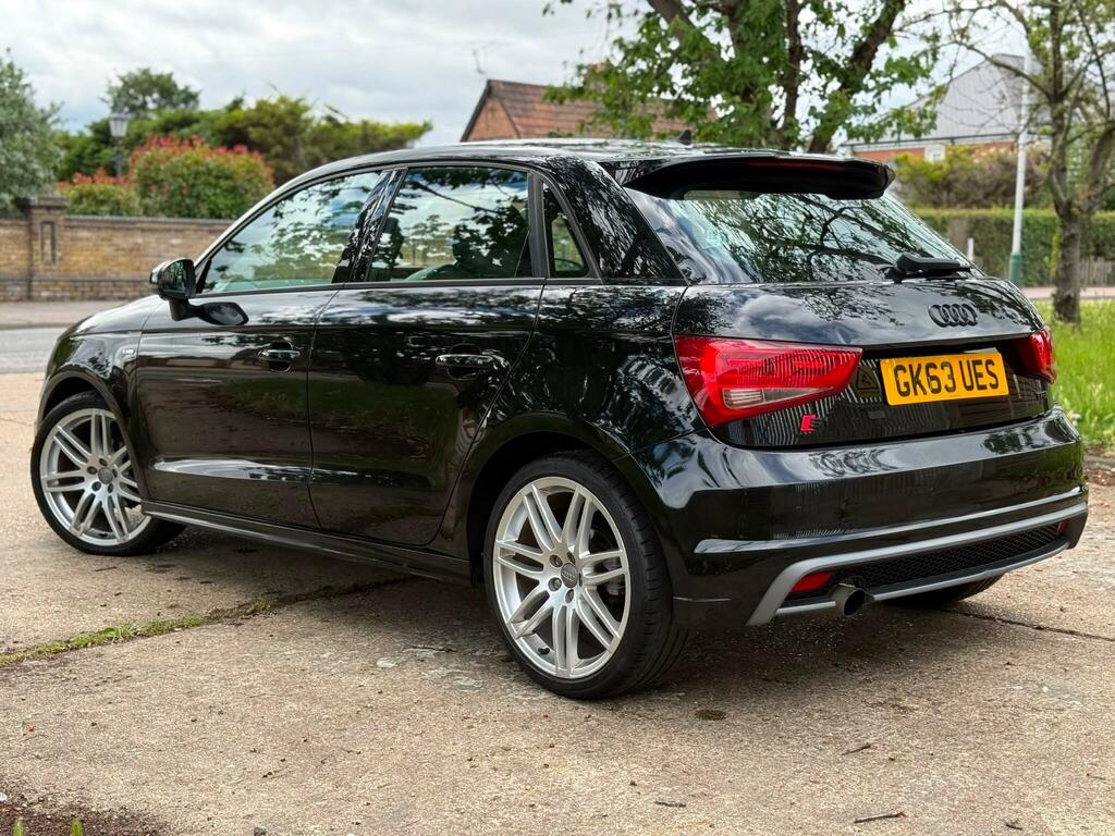 Audi A1 1.2 Tfsi S Line Sportback Euro 5 Ss Black #4