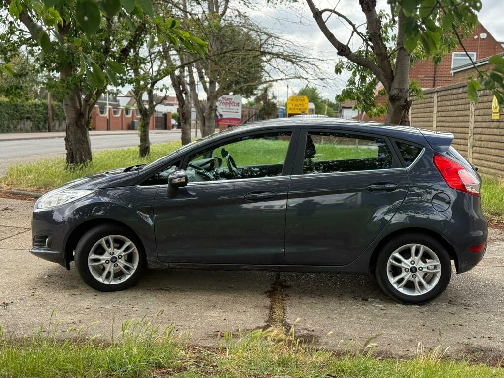 Ford Fiesta Zetec KN15XGE Grey #5