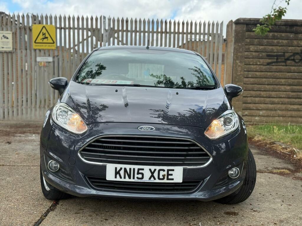 Ford Fiesta Zetec KN15XGE Grey #2