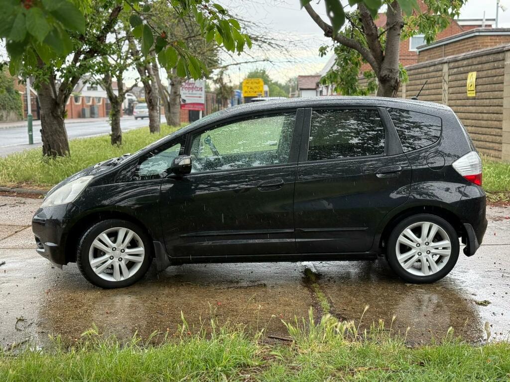 Honda Jazz 1.4 I-vtec Ex I Shift Euro 4 Black #4