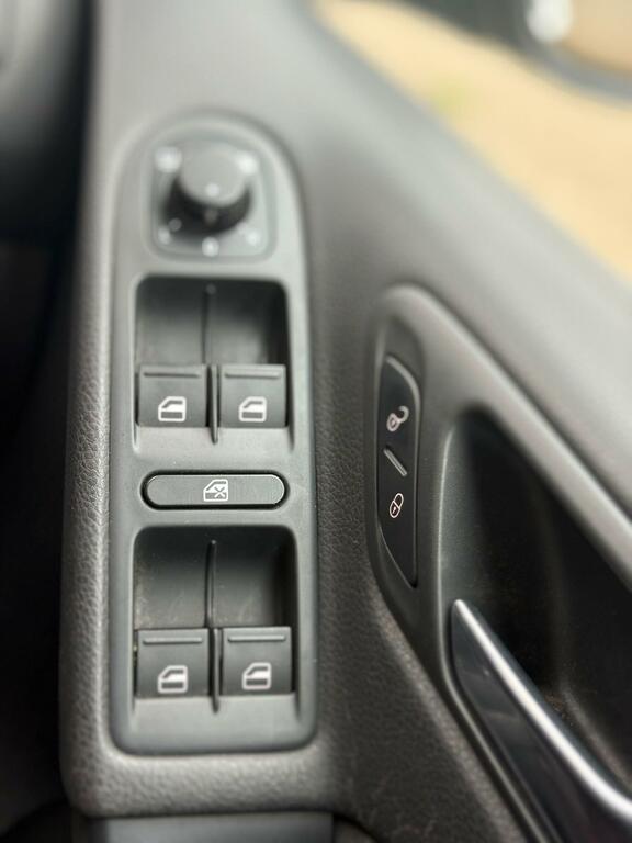 Volkswagen Golf 1.4 S Euro 5 Black #19