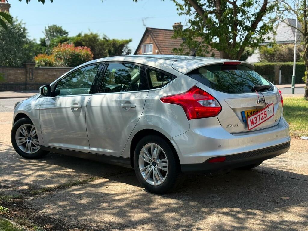 Ford Focus 1.0T Ecoboost Titanium Navigator Euro 5 Ss Silver #4