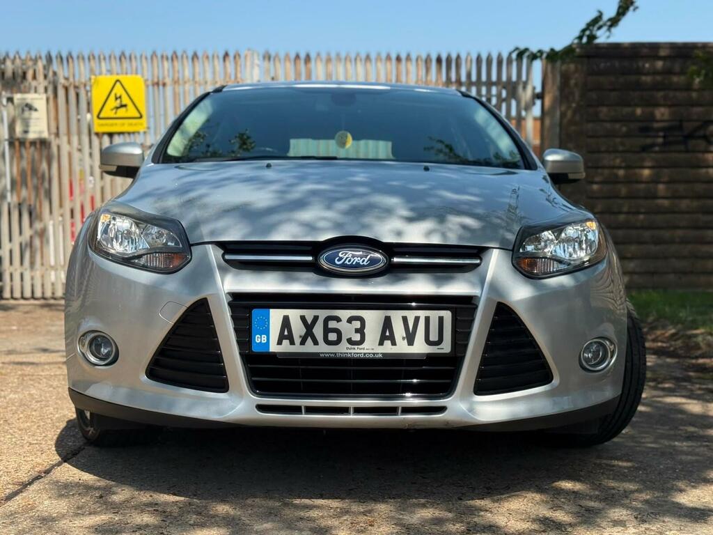 Ford Focus 1.0T Ecoboost Titanium Navigator Euro 5 Ss Silver #2
