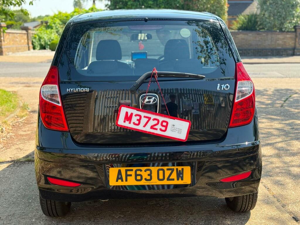 Hyundai I10 Active Black #5