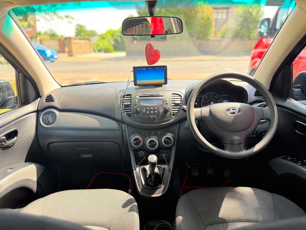 Hyundai I10 1.2 Classic White #10
