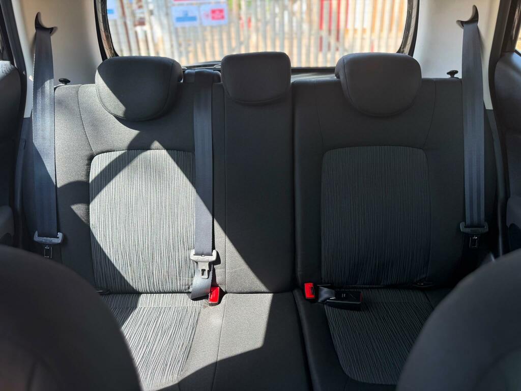 Hyundai I10 1.2 Classic White #16