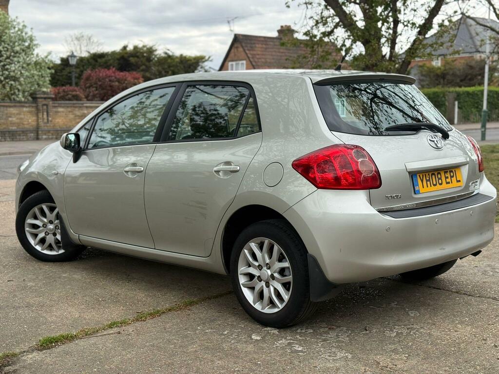 Toyota Auris Tr Silver #4