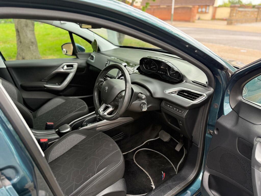 Peugeot 2008 1.2 Puretech Gt Line Suv White #14