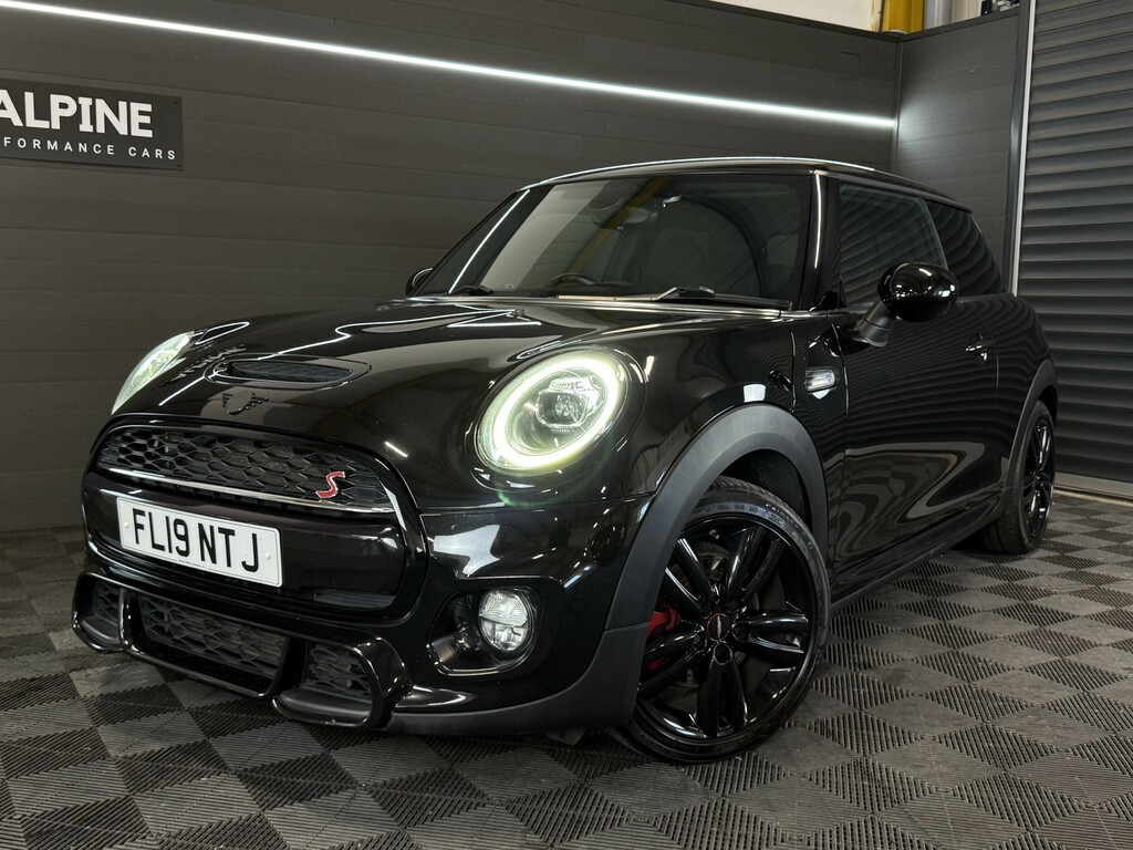 Mini Hatch 2.0 3-Door Hatch Cooper S Sport Black #4
