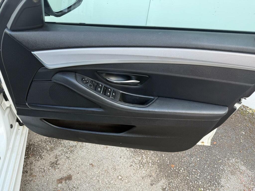 BMW 5 Series 2.0 520D Se Touring Grey #8