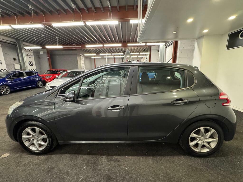 Peugeot 208 1.4 Hdi Active Euro 5 DN63SLU Grey #5