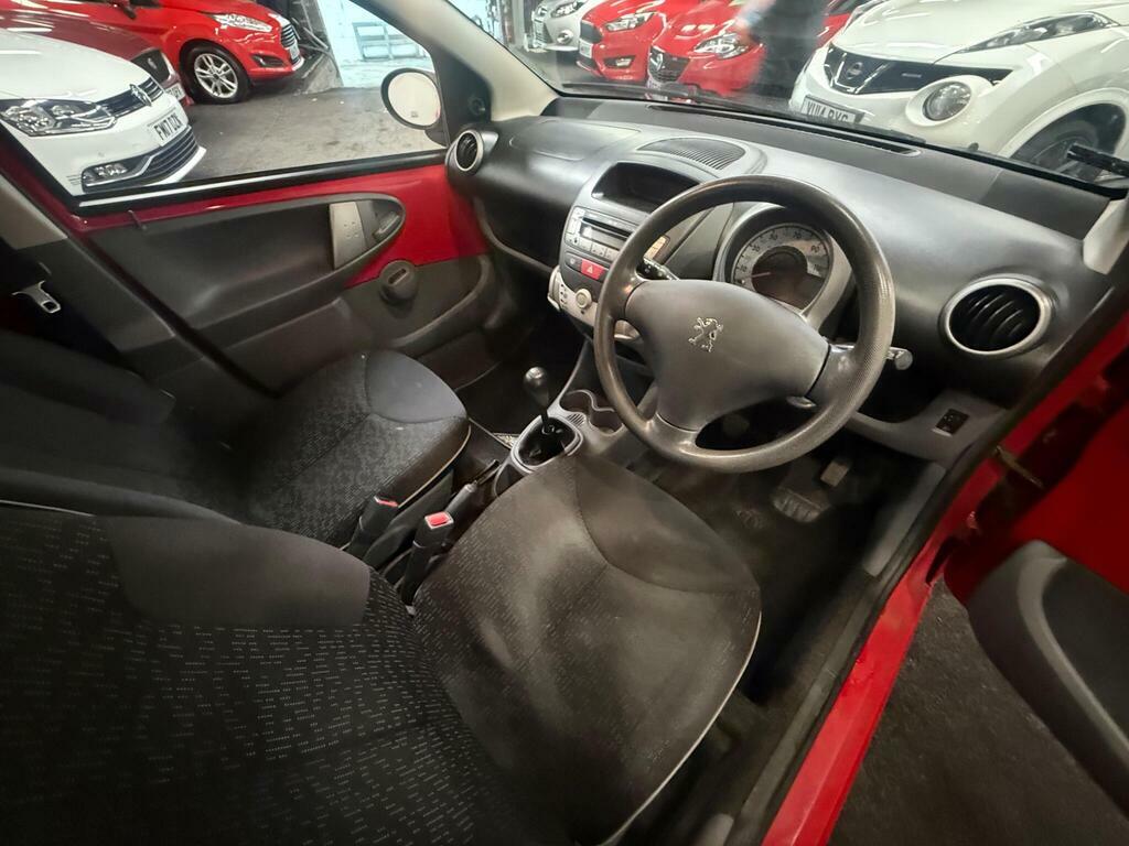 Peugeot 107 1.0 12V Urban Euro 5 Red #5