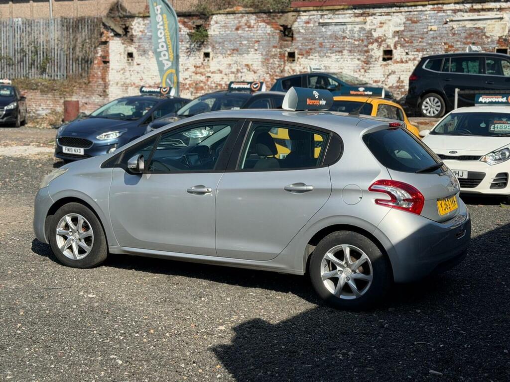 Peugeot 208 1.2 Vti Active Euro 5 201363 Silver #5