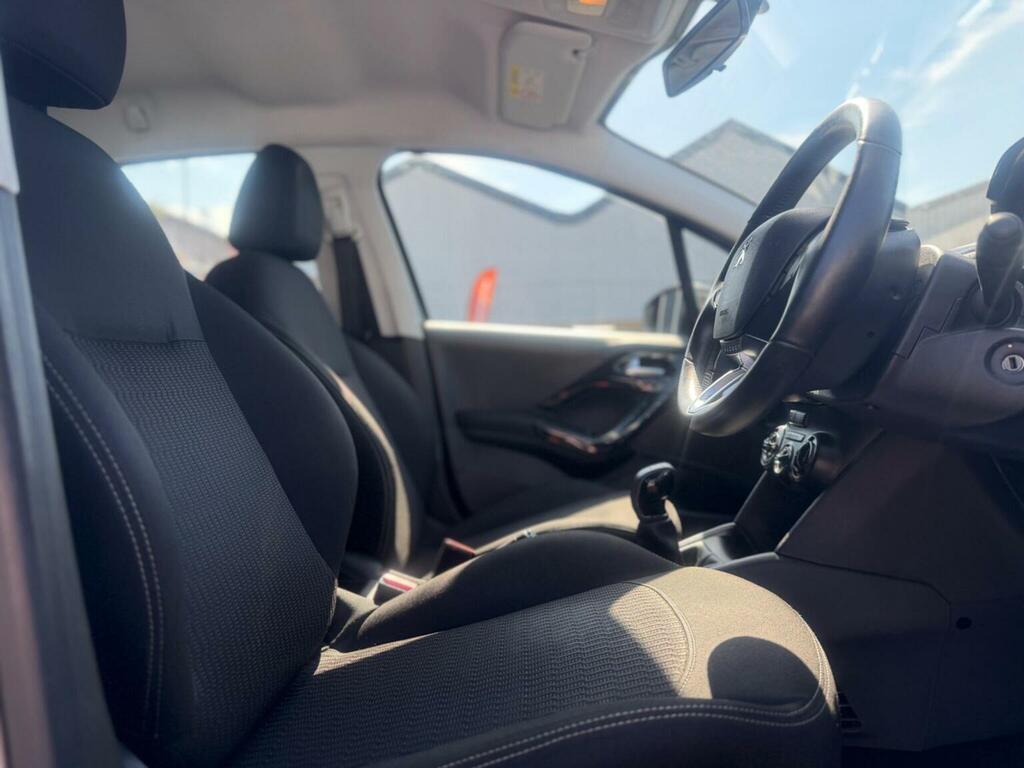 Peugeot 208 1.2 Puretech Active Euro 6 Ss Silver #33