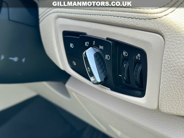 BMW 2 Series Active Tourer Sport White #20