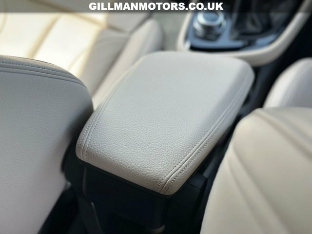 BMW 2 Series Active Tourer Sport White #30