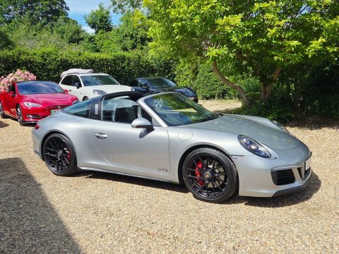 Porsche 911 911 Carrera 4 Gts Grey #2