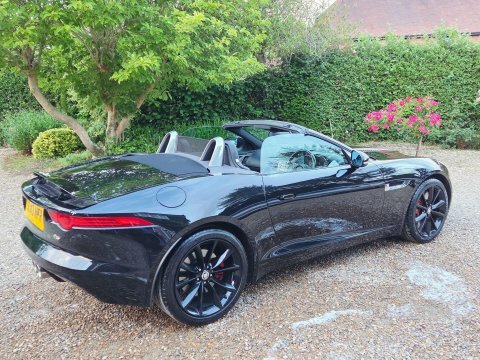 Jaguar F-Type 5.0 Supercharged V8 S Convertible Red #17