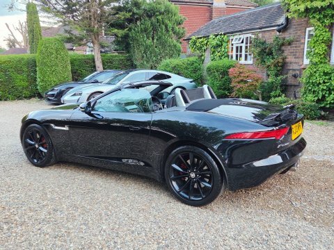 Jaguar F-Type 5.0 Supercharged V8 S Convertible Red #9