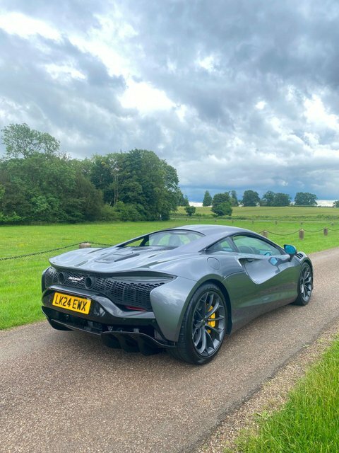 McLaren Artura Spider Black #18