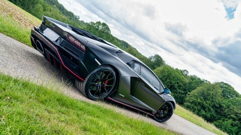 Lamborghini Aventador Hatchback Grey #19