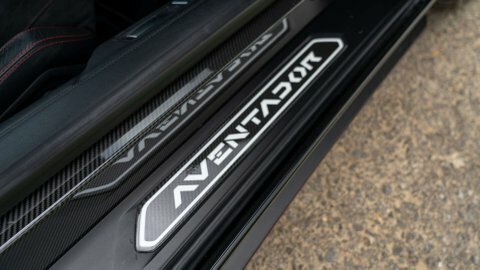 Lamborghini Aventador Hatchback Grey #15