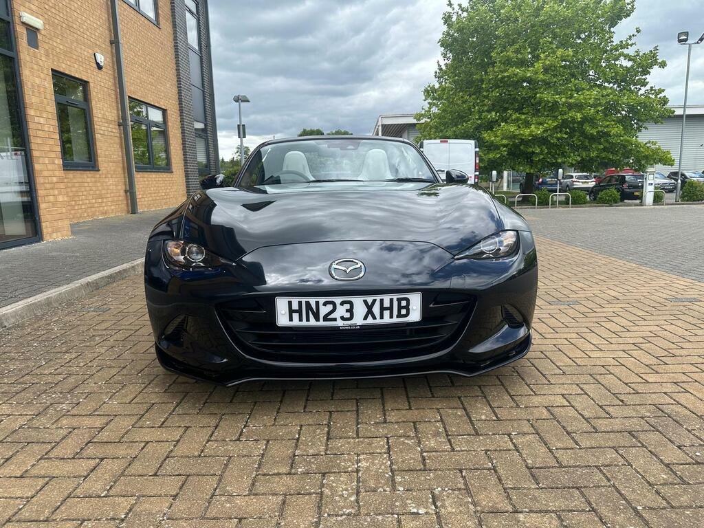 Mazda MX-5 RF Coupe #10