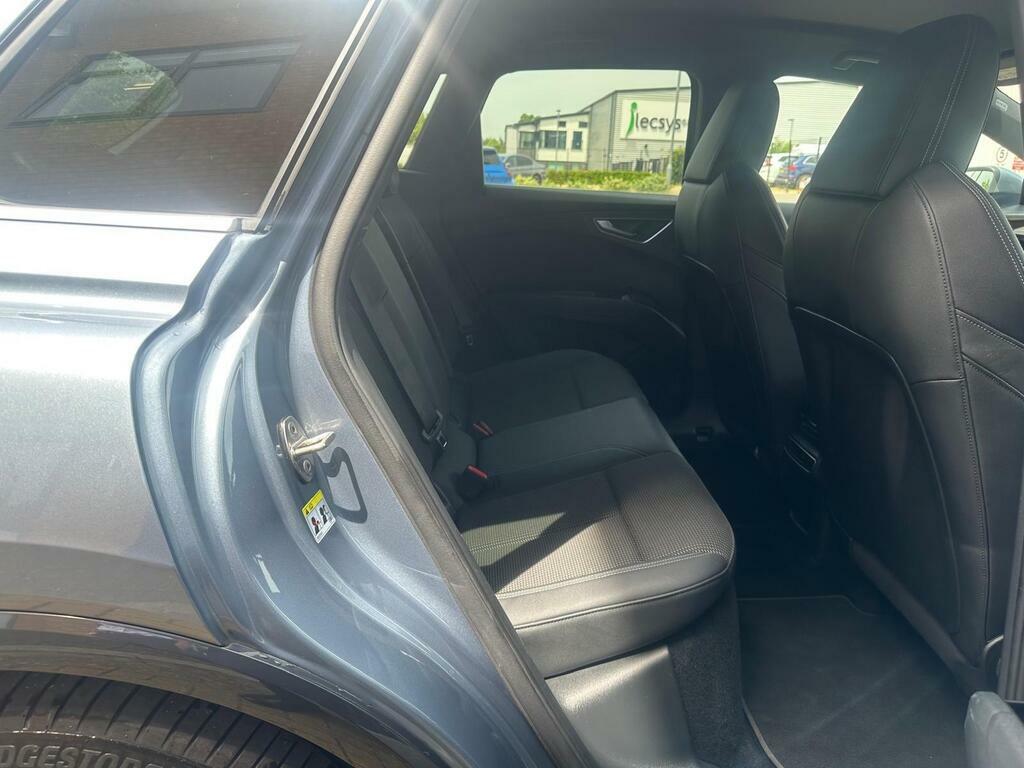 Audi Q4 E Tron Q4 S Line 40 E-tron 150,00 Kw Black #22