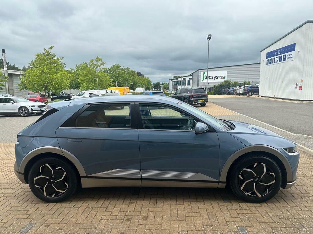 Hyundai Ioniq 5 Hatchback Green #19