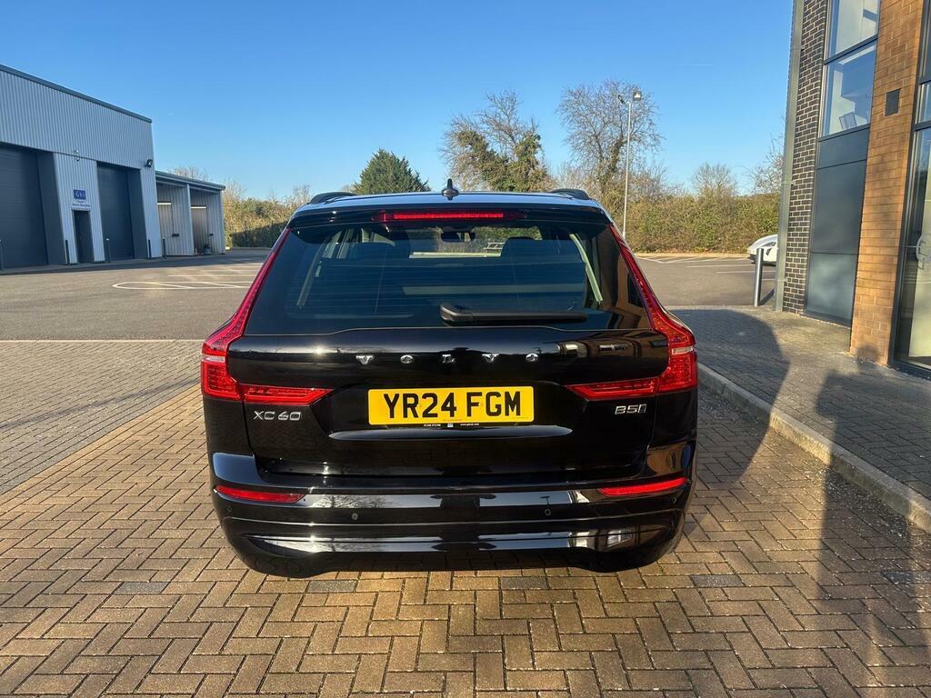 Volvo XC60 Plus Black Edition Black #20