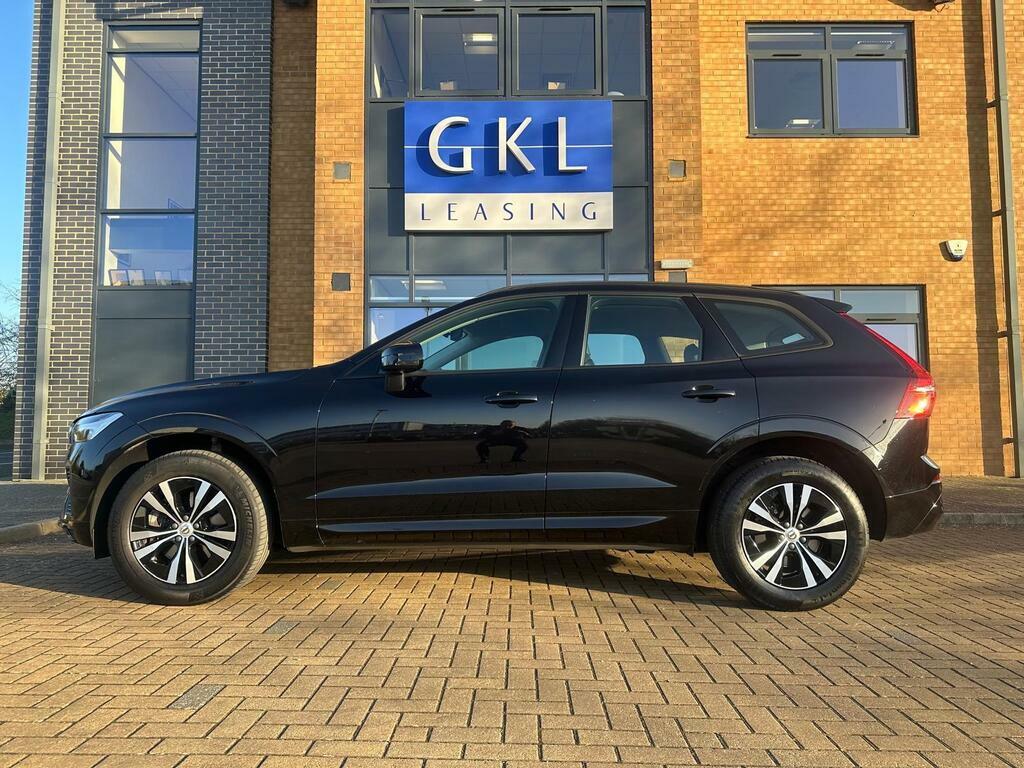 Volvo XC60 Plus Black Edition Black #22