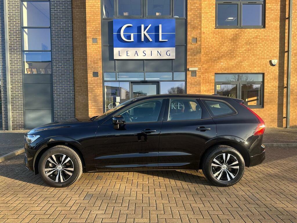 Volvo XC60 Plus Black Edition Black #15