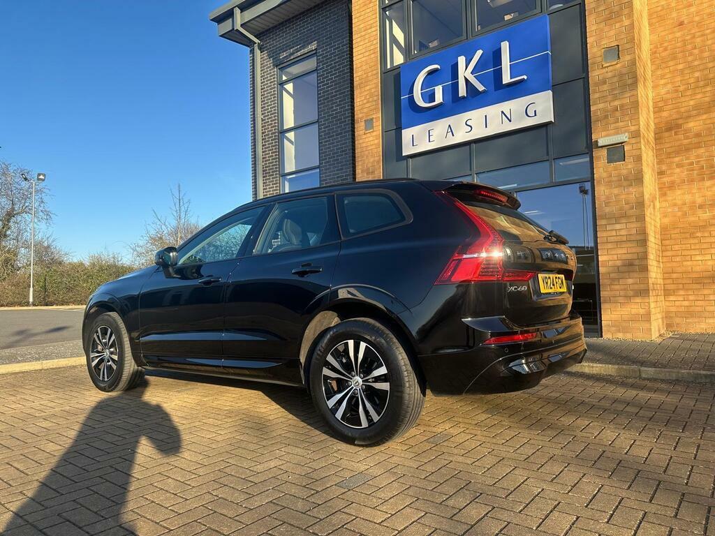 Volvo XC60 Plus Black Edition Black #21