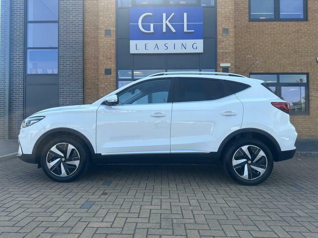 MG ZS 72.6Kwh Trophy Long Range White #4