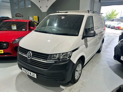 Volkswagen Transporter 2.0 Transporter T28 FN22MJX White #3