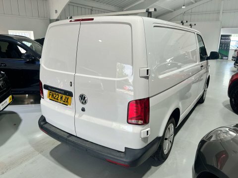 Volkswagen Transporter 2.0 Transporter T28 FN22MJX White #4