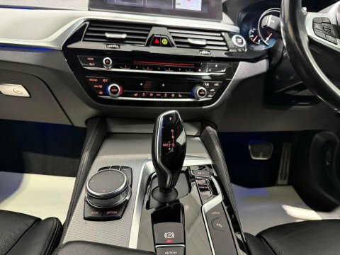 BMW 5 Series 2.0 530E M DF17USS Black #6
