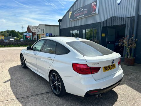 BMW 3 Series 3.0 330D M BX66OSU White #5