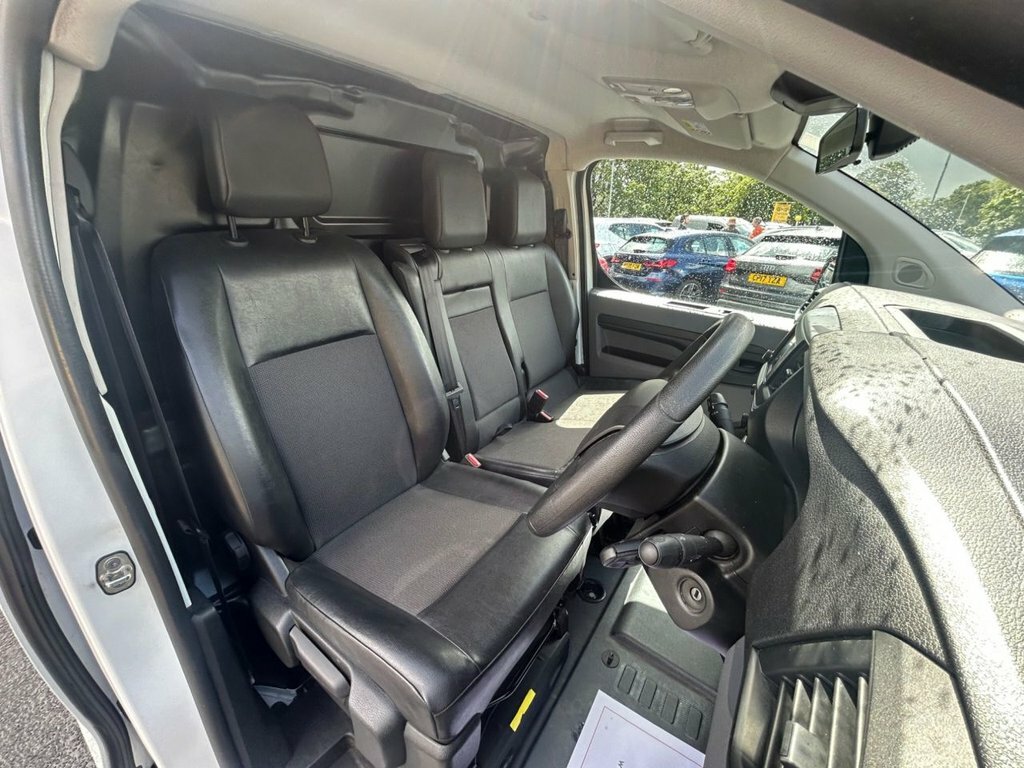 Peugeot Expert 1.5L Professional 6Dr White #5