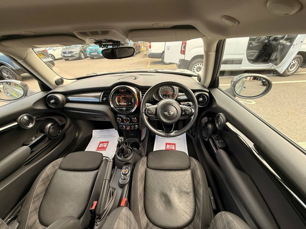 Mini Hatch 2L Cooper S GF67XJZ Grey #2