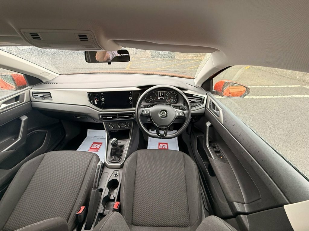 Volkswagen Polo 1L Se CV18MWJ Orange #2