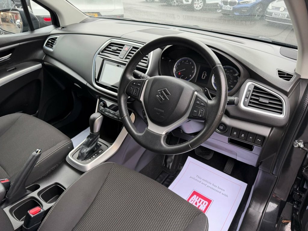 Suzuki SX4 S Cross  Silver #12