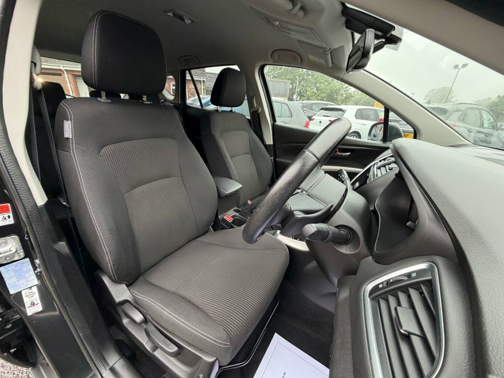 Suzuki SX4 S Cross  Silver #13