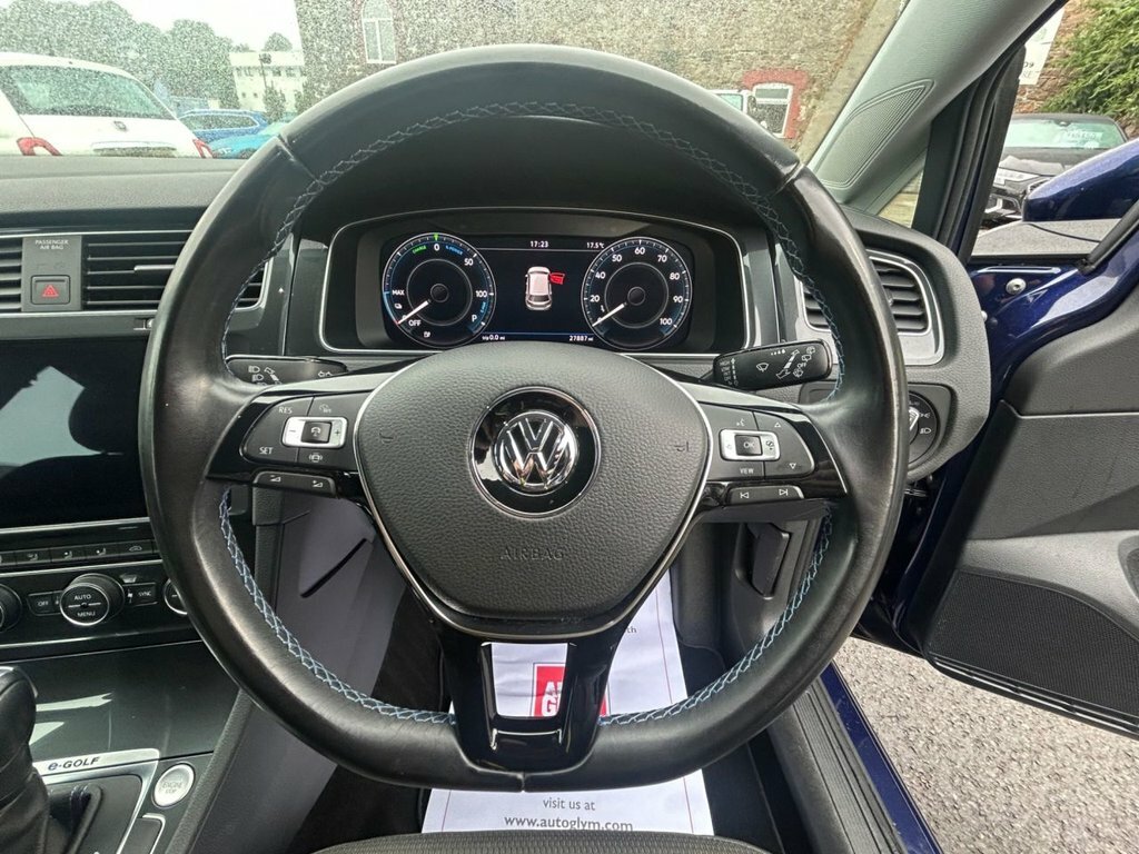 Volkswagen e-Golf 99Kw E-golf 35Kwh Black #17