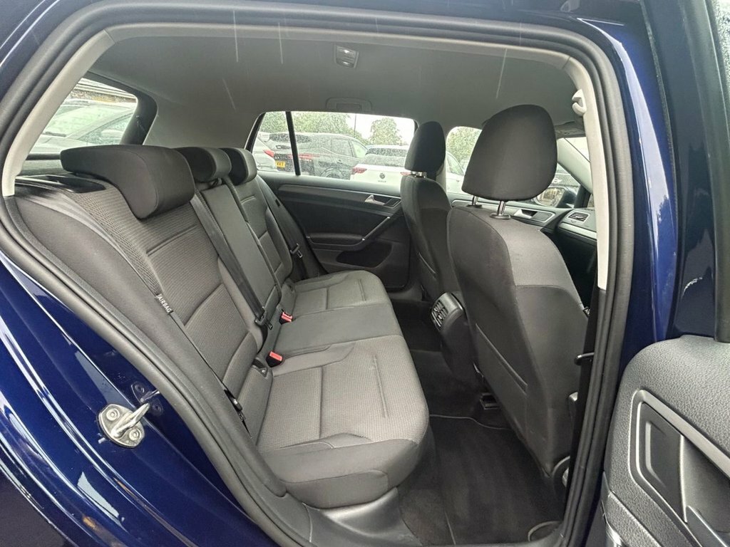 Volkswagen e-Golf 99Kw E-golf 35Kwh Black #10