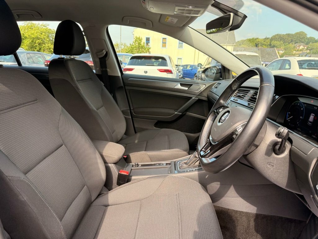 Volkswagen e-Golf Hatchback Blue #5