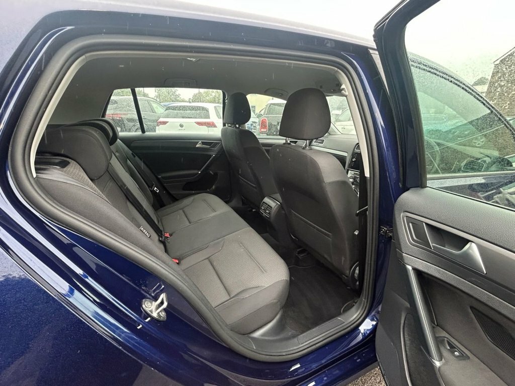 Volkswagen e-Golf 99Kw E-golf 35Kwh Black #9