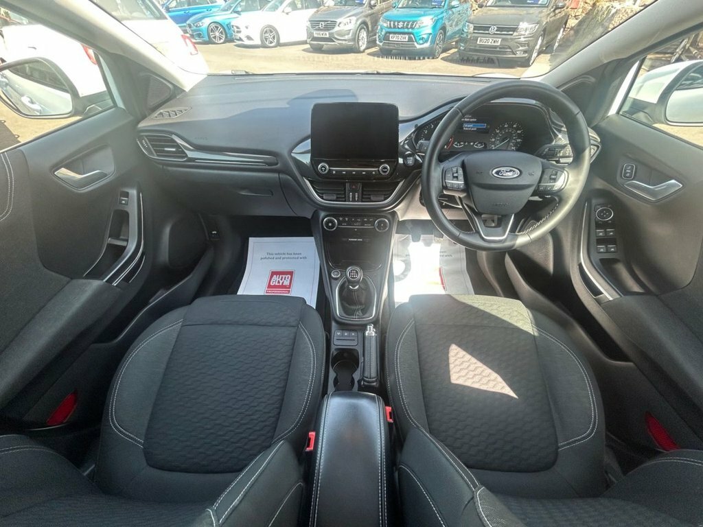 Ford Puma 1L Titanium DX21MXV White #5