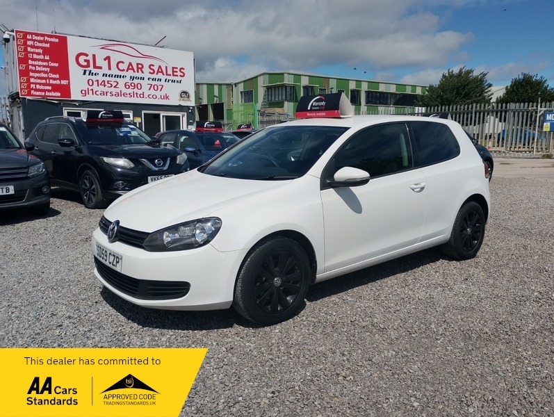 Volkswagen Golf Hatchback Silver #1