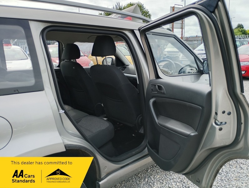 Skoda Yeti S Blue #12